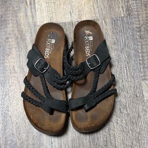 Black Braided Strap Sandals -